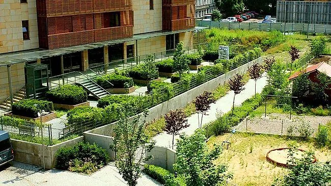 Exclusive アパート